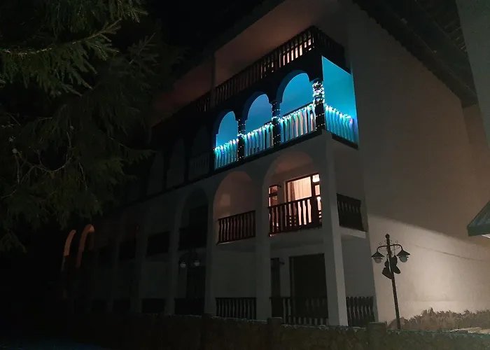 карлин Апартамент *