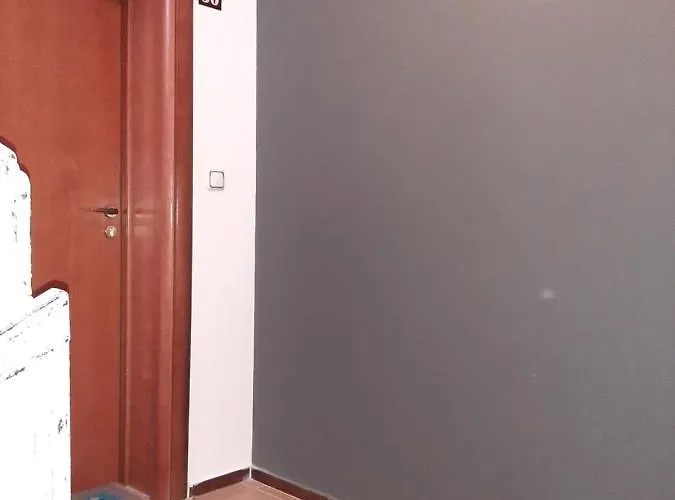 карлин Апартамент *